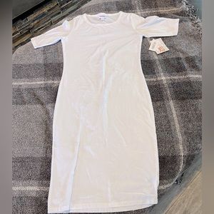 White LuLaRoe pencil dress.